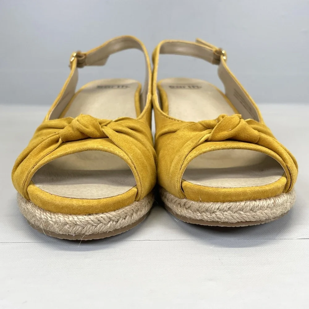 Earth Thara Bermuda Espadrille Wedge Sandals Womens Size 7 Yellow Slingback Shoe